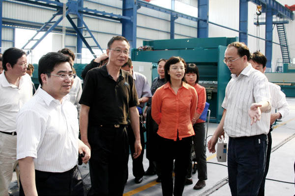 国度质监总局法令督查司侯广拯观察中德