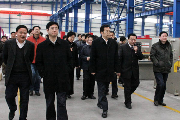 国度发改委副主任孙志刚来我公司观赏观察