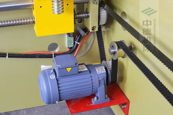 ZDP-4022强扭矩机电，撤退退却料敏捷，钢丝同步带切确更静音.jpg
